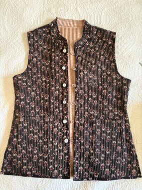 Quilted Floral Button Front Vest in brown, gold, and pink